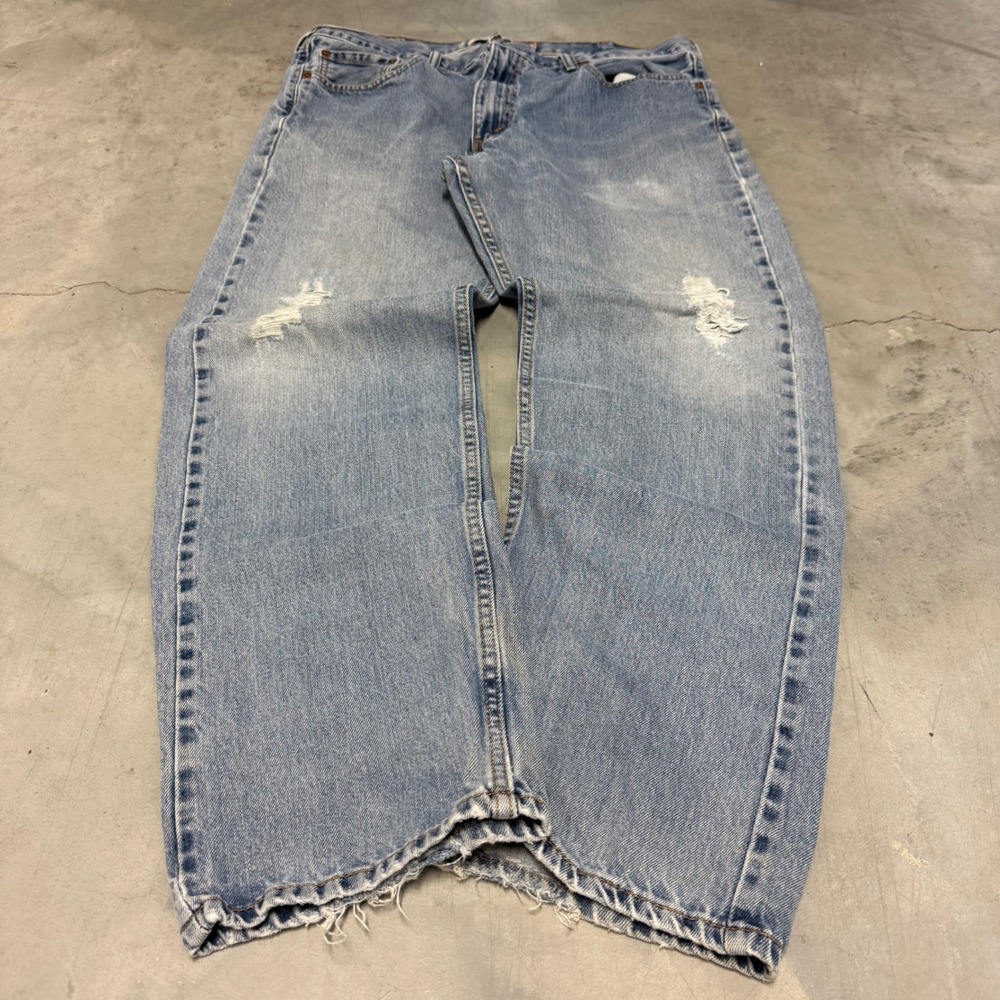 Vintage y2k Levi's 505 Jeans